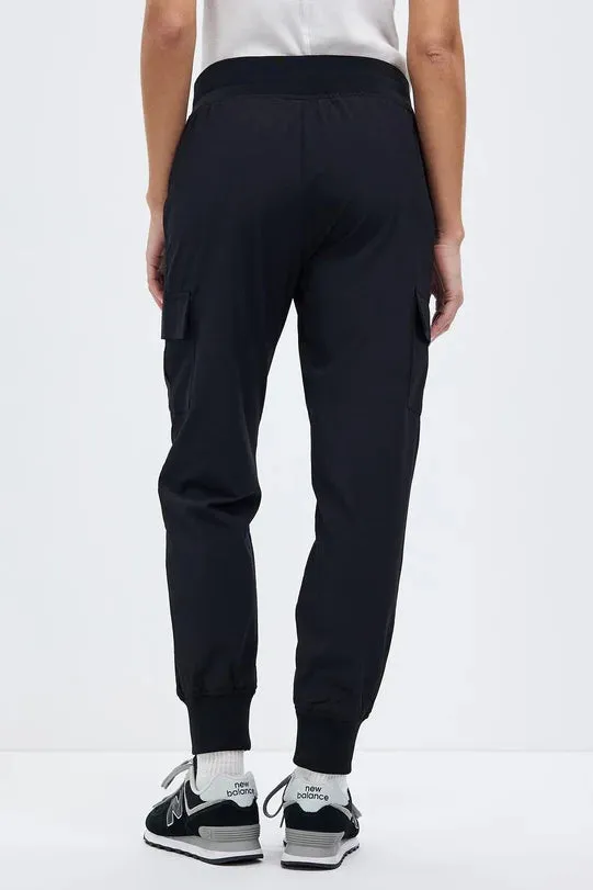 Agile Pant in Black