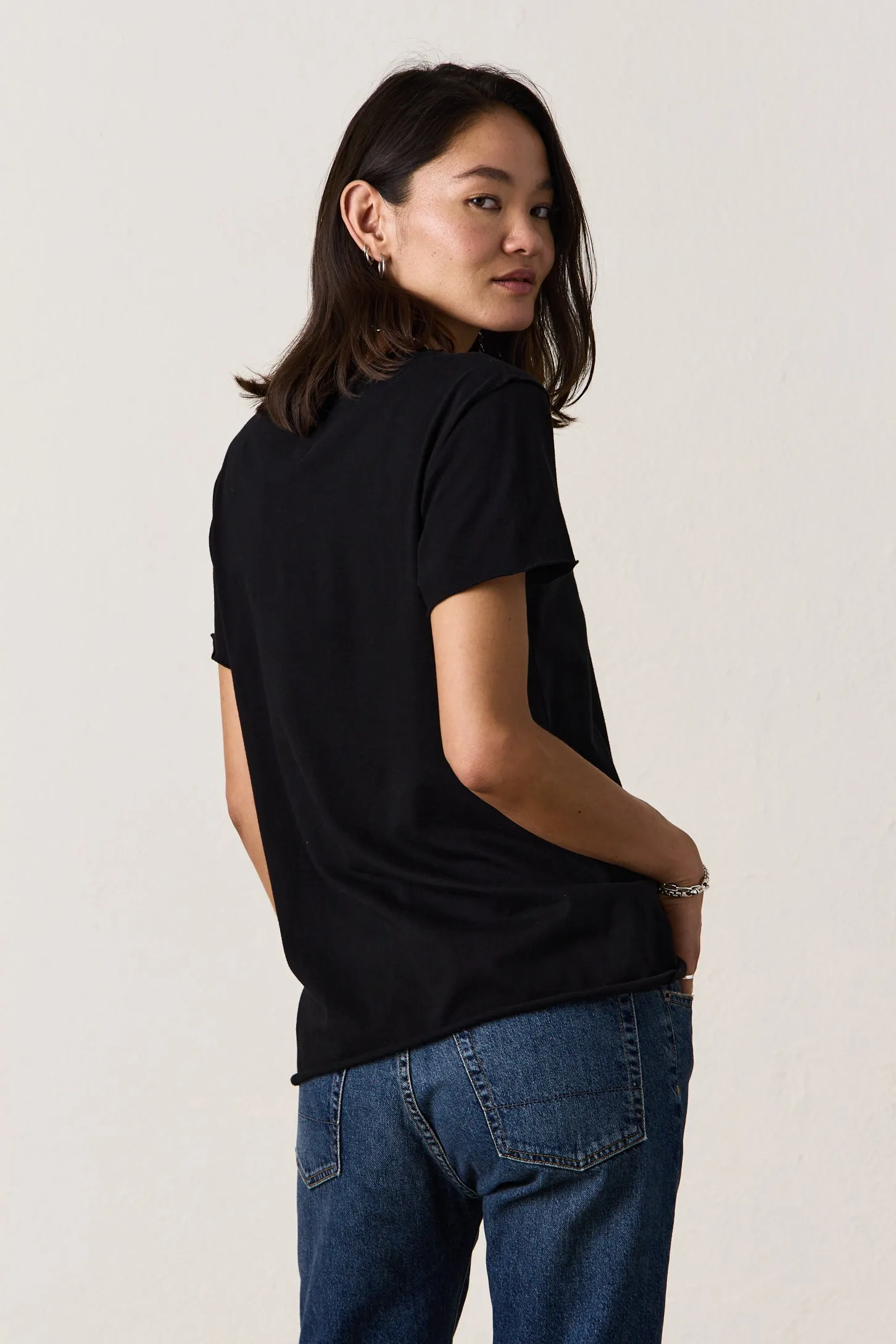 MOORE RELAXED TEE / BLACK