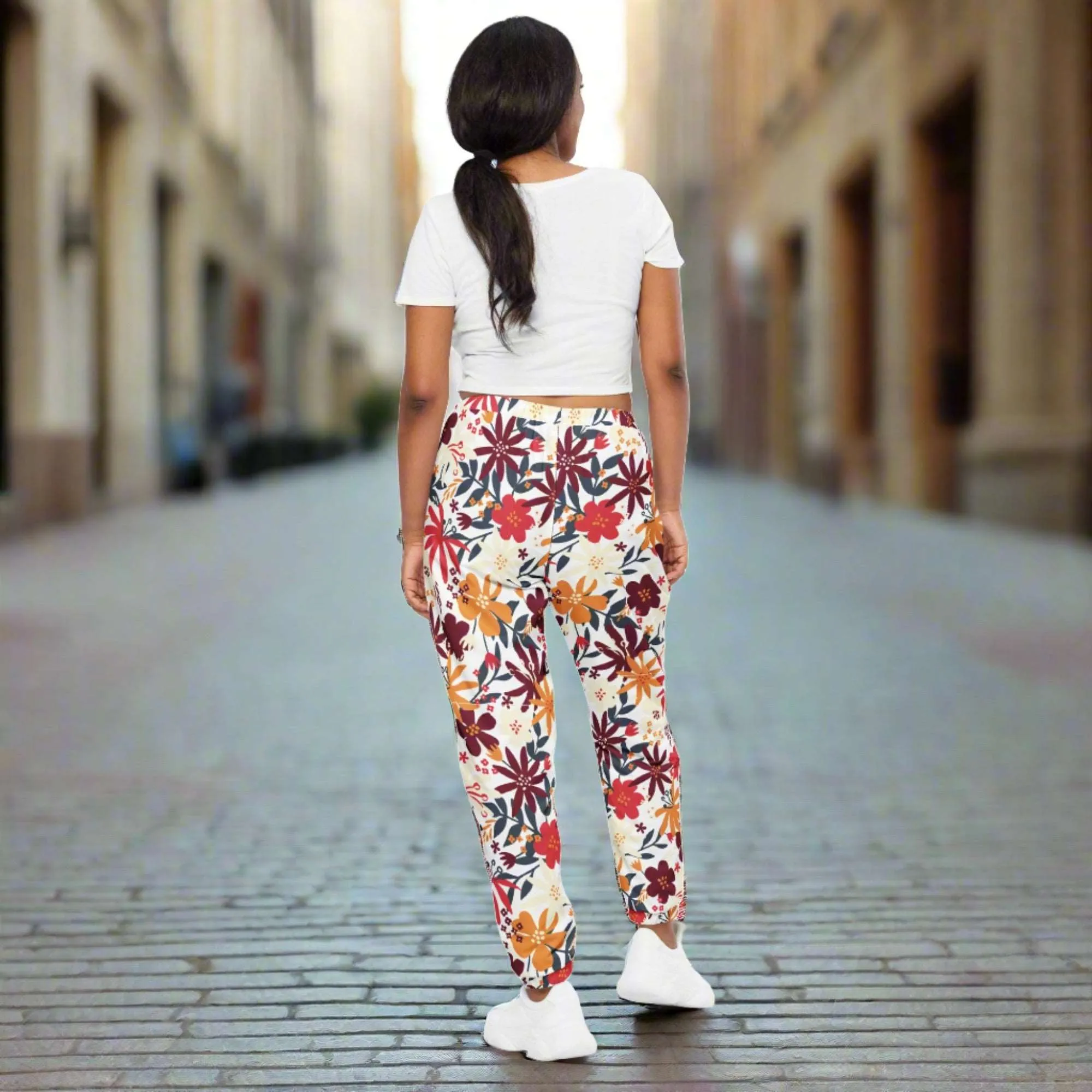 Women's Flower Garden Pattern Track Pants